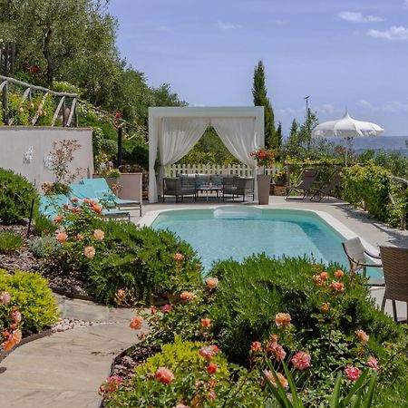 Villa Sii Felice Buti ภายนอก รูปภาพ