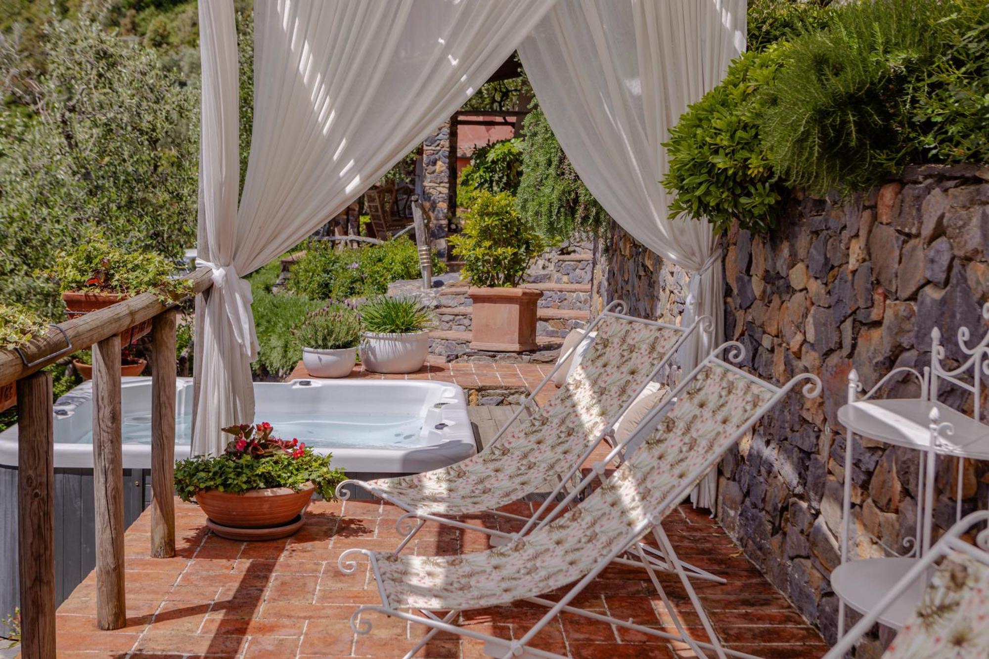 Villa Sii Felice Buti ภายนอก รูปภาพ