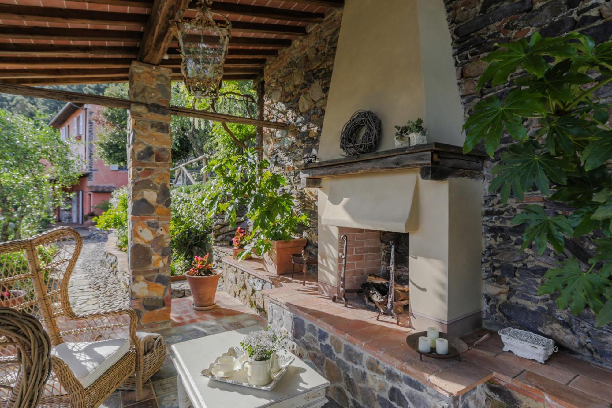 Villa Sii Felice Buti ภายนอก รูปภาพ